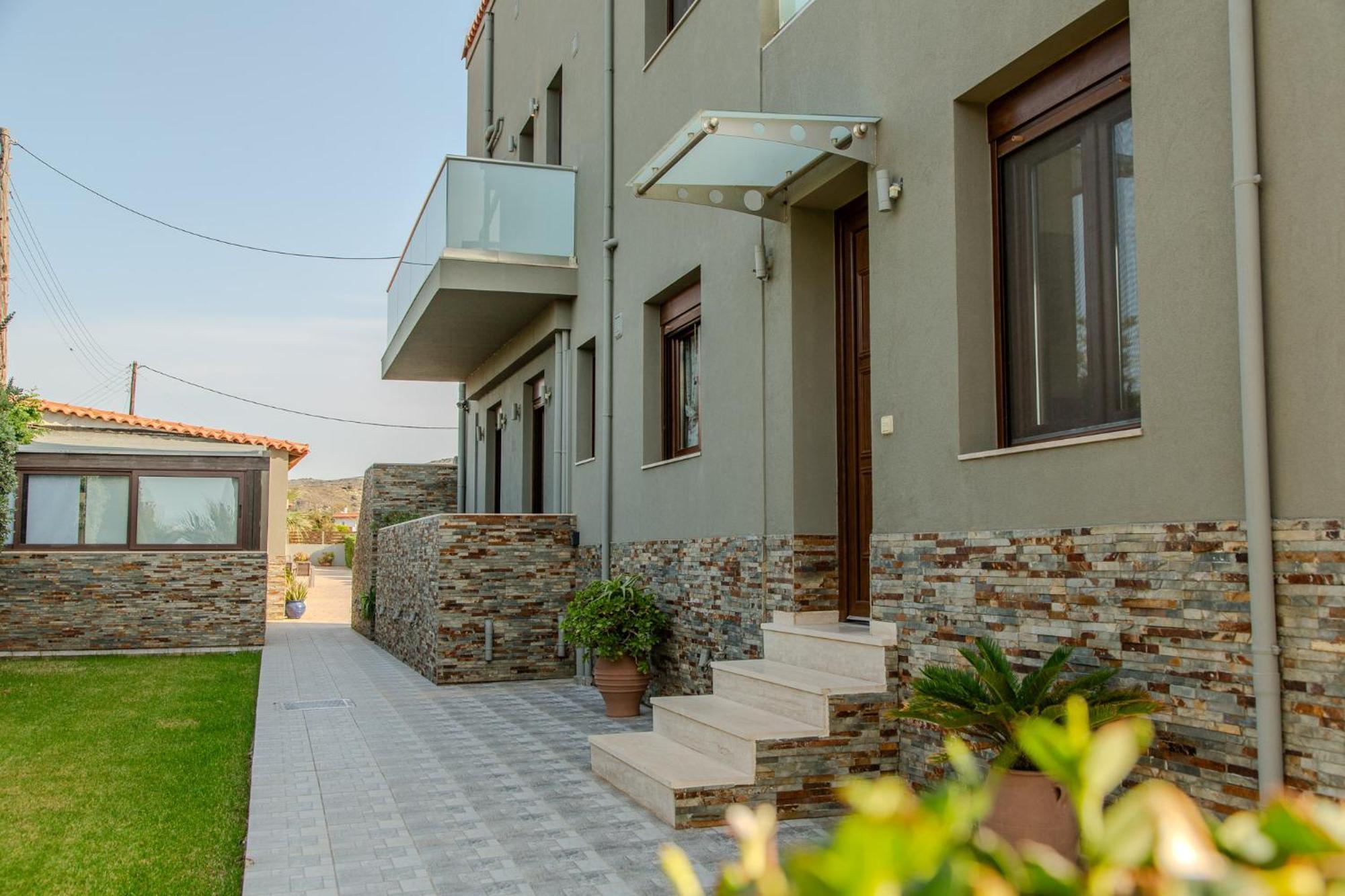A Cozy Eco Villa By The Sea Гуве Экстерьер фото