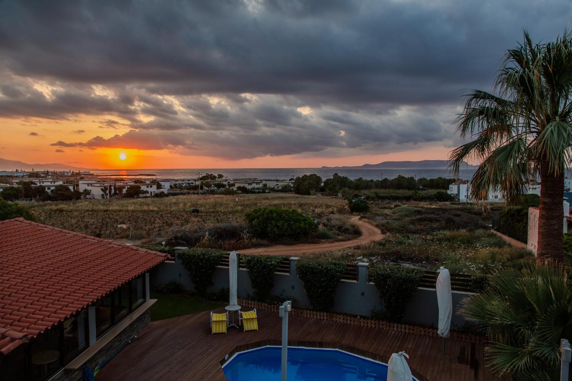 A Cozy Eco Villa By The Sea Гуве Экстерьер фото